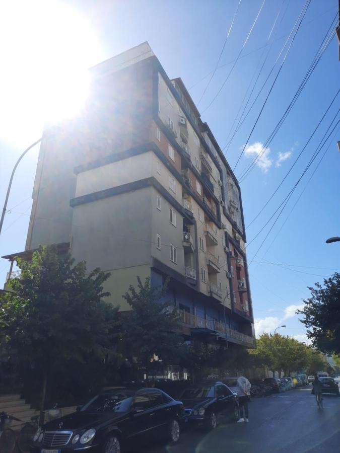 Sleepin Shkoder Lejlighed Eksteriør billede